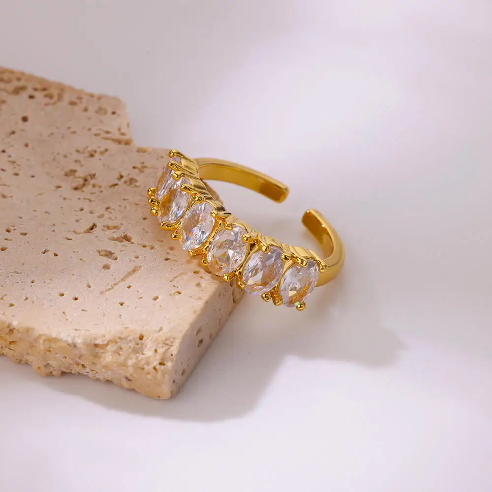 Zircon Geometric Heart Stainless Steel Gold Color Ring